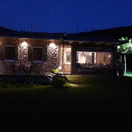 Klovino Beach House Douvia Екстер'єр фото