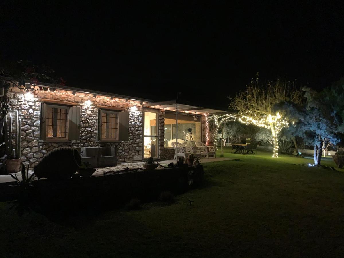 Klovino Beach House Douvia Екстер'єр фото